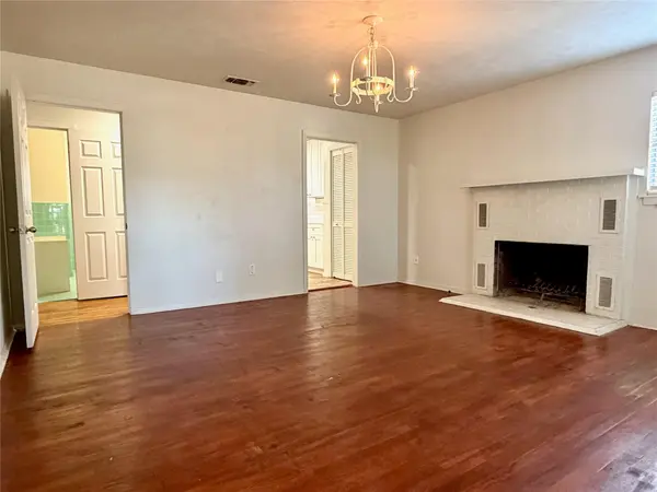 17501 W FM 150, Driftwood, TX 78619