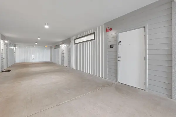 4361 S Congress Ave #322, Austin, TX 78745