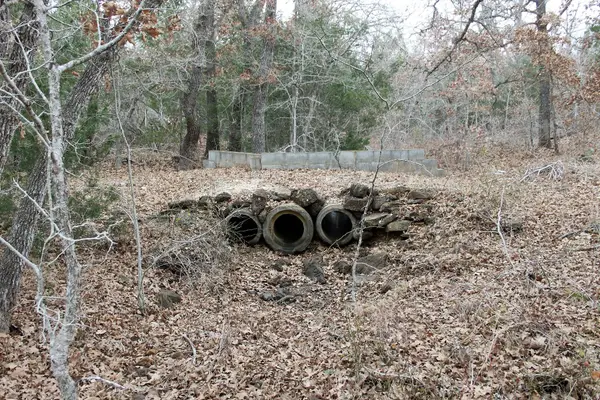 8729 E Fm 20 HWY, Dale, TX 78616
