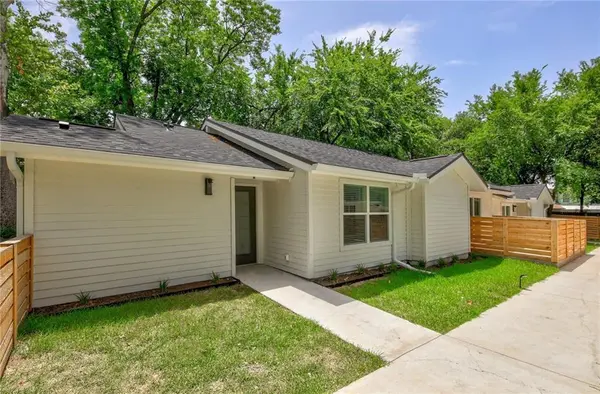 511 E 50th ST #A, Austin, TX 78751