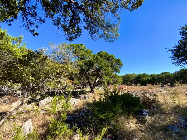 308 San Juan ST S, Kerrville, TX 78028