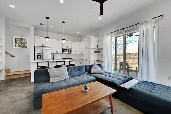 2812 E 4th ST #2, Austin, TX 78702
