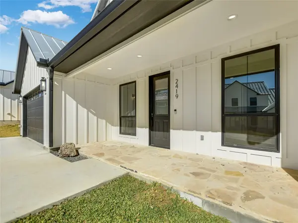 2419 Cherry LN, Kingsland, TX 78639