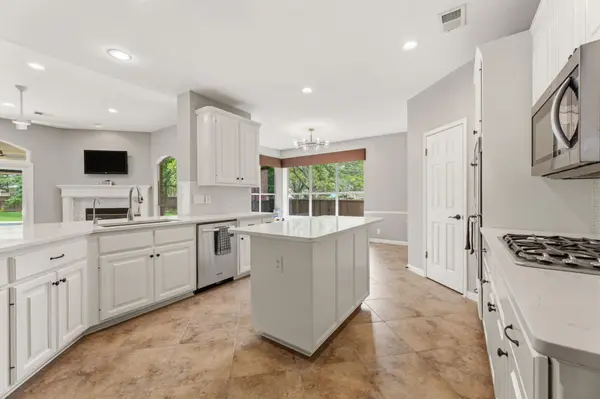 5224 China Garden DR, Austin, TX 78730