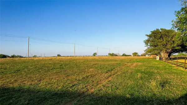 Tract 3 28.92 AC E State Highway 87, Nixon, TX 78140