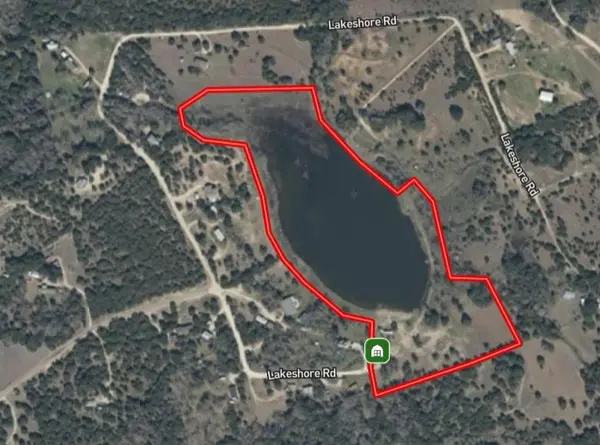 90 Lakeshore RD, Bertram, TX 78605