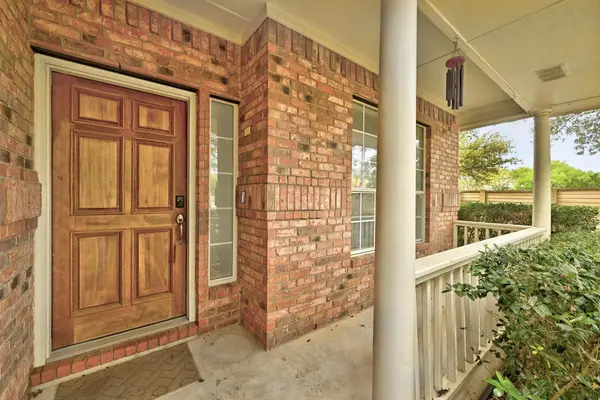 13401 Lamplight Village Ave, Austin, TX 78727