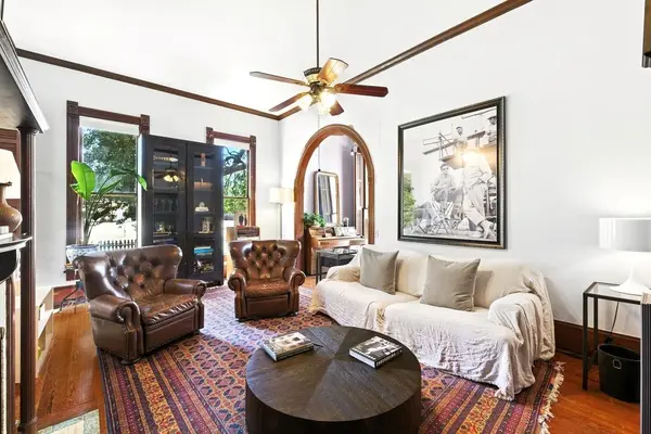 624 Saint Louis ST, Gonzales, TX 78629