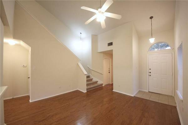 3933 Upper Passage LN, Round Rock, TX 78681