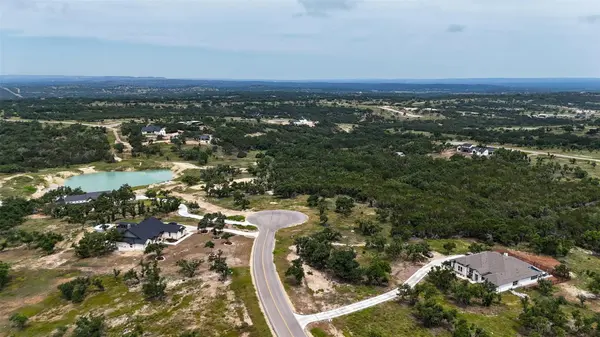 305 W Dripping View CT, Johnson City, TX 78636