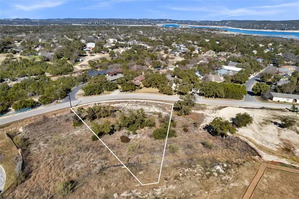 5001 Weletka DR, Austin, TX 78734