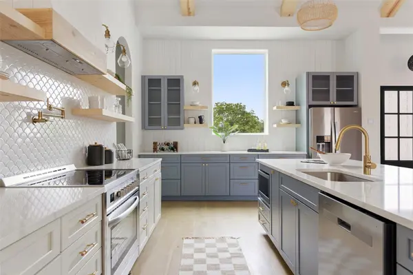 60 War Bonnet, Wimberley, TX 78676