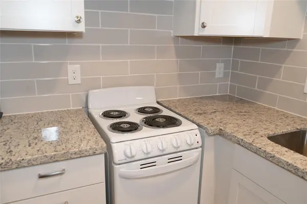 97 Anthony ST #B, Austin, TX 78702