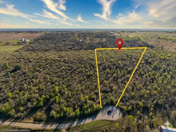 14 Spanish Oaks BLVD, Lockhart, TX 78644