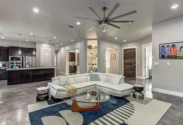 507 Boulder Creek DR, Marble Falls, TX 78654