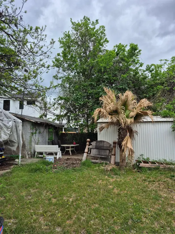 604 Springdale RD, Austin, TX 78702