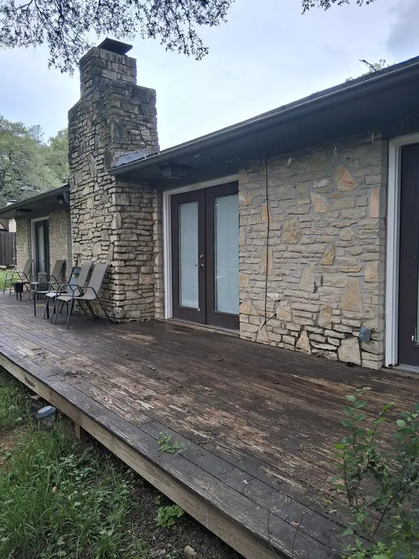 2 Acacia DR, Wimberley, TX 78676