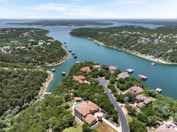 18505 Monet Pointe DR, Jonestown, TX 78645