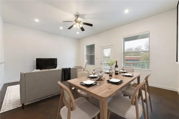 2601 E 7th ST #203, Austin, TX 78702