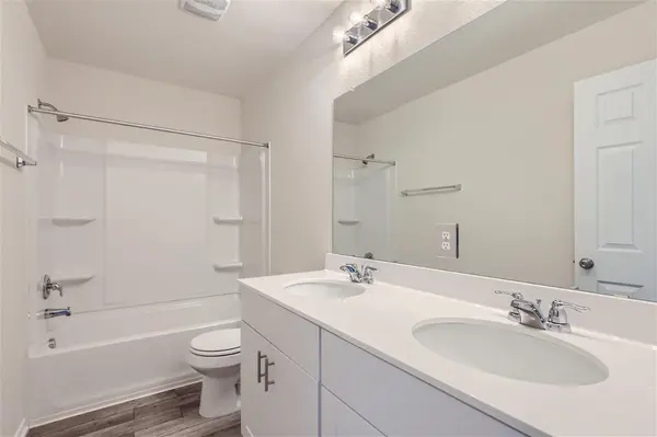 74 Pacific Loon ST, Leander, TX 78641