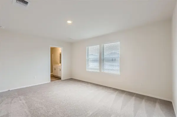 74 Pacific Loon ST, Leander, TX 78641