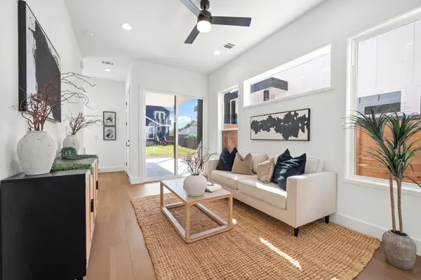 1407 Cedar Ave #2, Austin, TX 78702