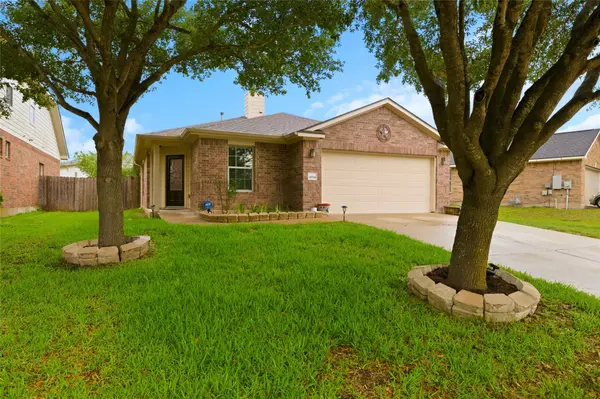 18536 Blue Pond DR, Pflugerville, TX 78660