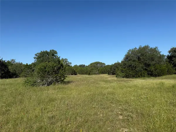 1 Shiny Top Ranch RD, Salado, TX 76571