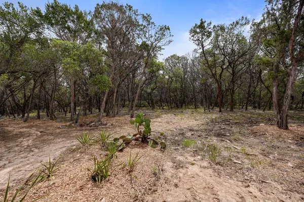000 Rancho Grande DR, Wimberley, TX 78676