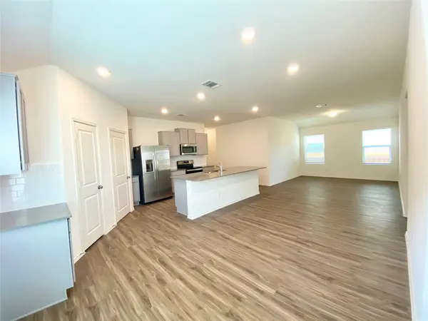 204 Meaningful DR, Jarrell, TX 76537