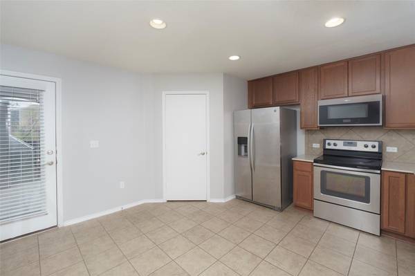 11221 Kirkland Hill PATH, Austin, TX 78754