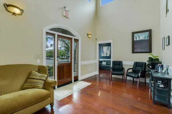 310 W Main ST #101, Round Rock, TX 78664