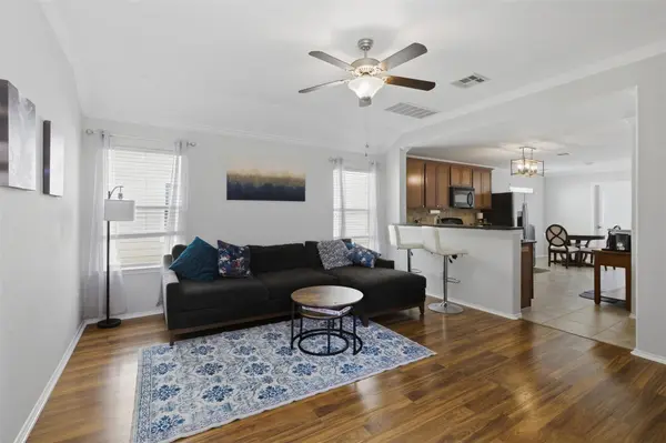 604 Mourning Dove LN, Leander, TX 78641