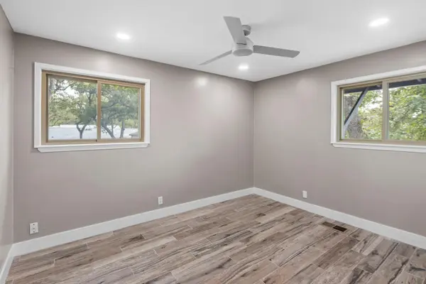 902 Sherwood Forest DR, Granite Shoals, TX 78654