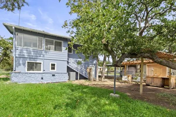 902 Sherwood Forest DR, Granite Shoals, TX 78654