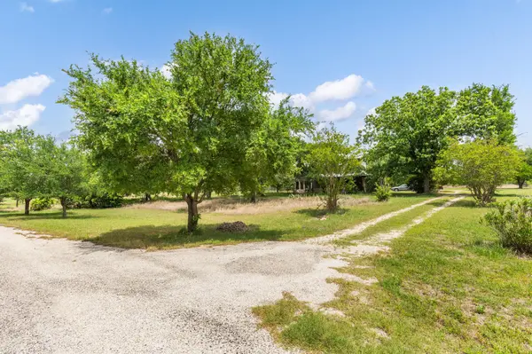 907 Horace Howard DR, San Marcos, TX 78666
