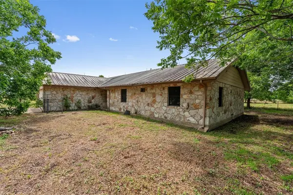3809 Kelly LN, Pflugerville, TX 78660