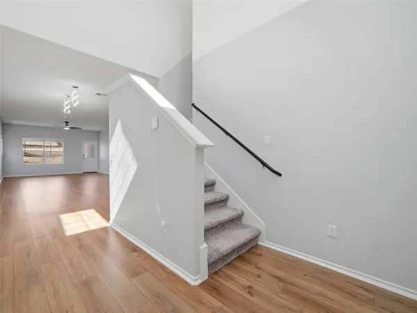 8014 Purple Aster PASS, Lago Vista, TX 78645