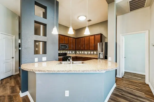 229 Wicker Park WAY, Buda, TX 78610