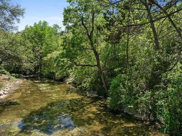 1 Shadybrook CV, Austin, TX 78746