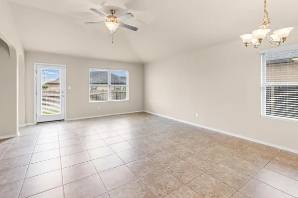 19308 Stokes LN, Pflugerville, TX 78660