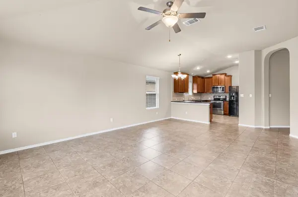 19308 Stokes LN, Pflugerville, TX 78660