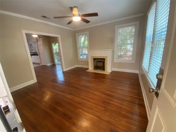 3010 S Fruth ST E #A, Austin, TX 78705