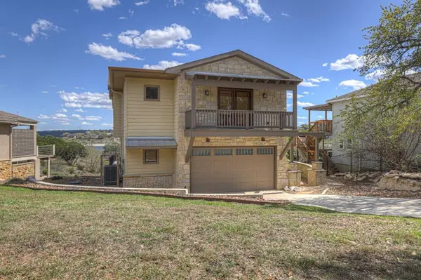 2550 Colleen DR, Canyon Lake, TX 78133