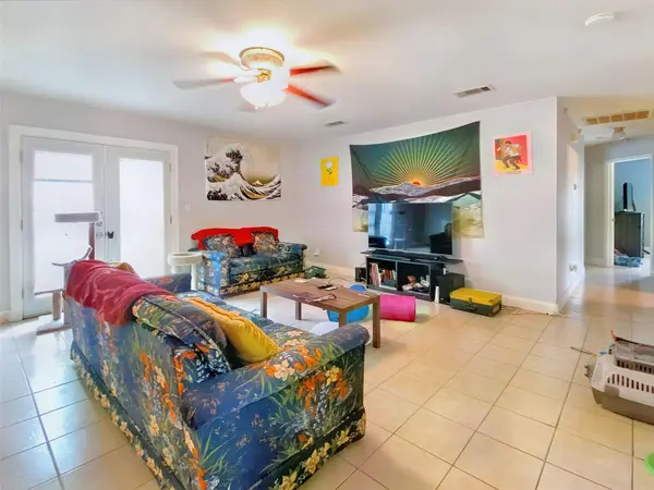 1149 Mira Loma LN, San Marcos, TX 78666