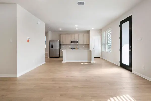 116 Barret DR, Liberty Hill, TX 78642