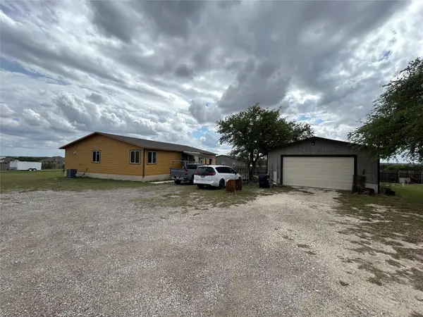 205 Montrose DR, Liberty Hill, TX 78642