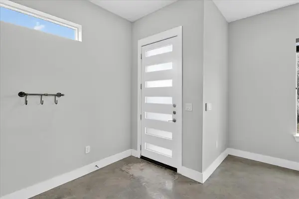 4707 Leslie Ave #A, Austin, TX 78721