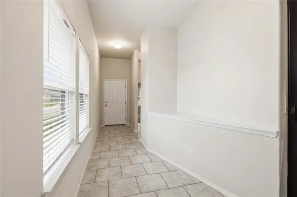 107 Saranac DR, Elgin, TX 78621