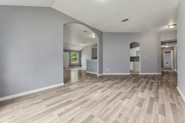 1514 Spring Peony CT, Pflugerville, TX 78660